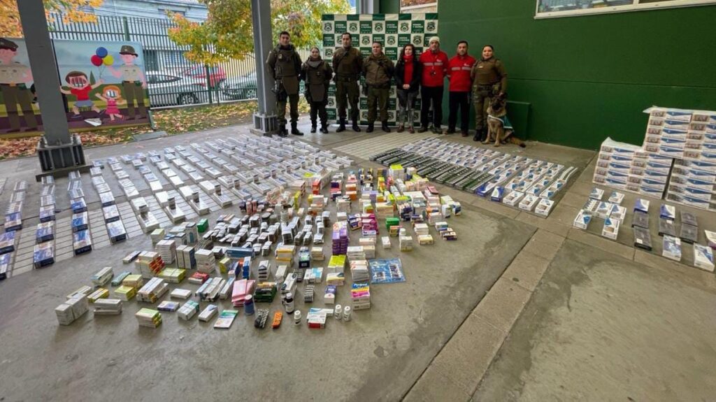 Carabineros-y-Seguridad-Municipal-realizaron-intervencion-del-Plan-40-Minutos-en-Persa-Monterrico-1024x575