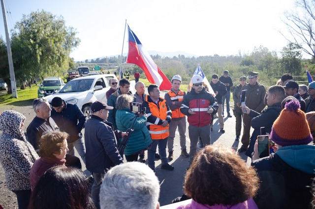 Vecinos-de-Quillon-y-Bulnes-cortaron-la-ruta-n48-en-protesta-9