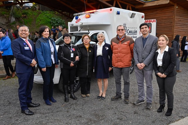 Embajada-de-Japon-realizo-entrega-oficial-de-ambulancia-10