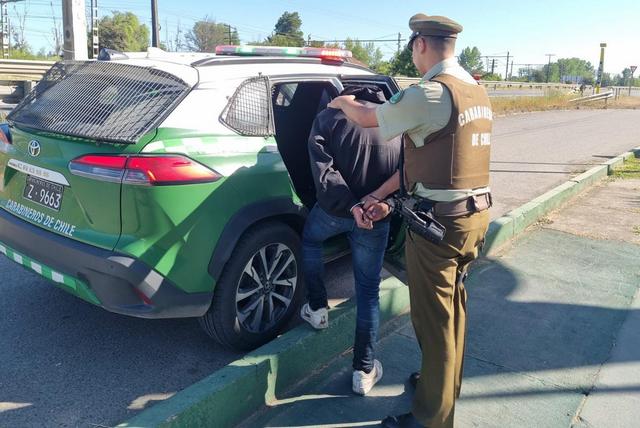 Carabineros-detuvo-a-sujetos-que-robaron-en-un-restaurante-de-la-ruta-5-Sur-3