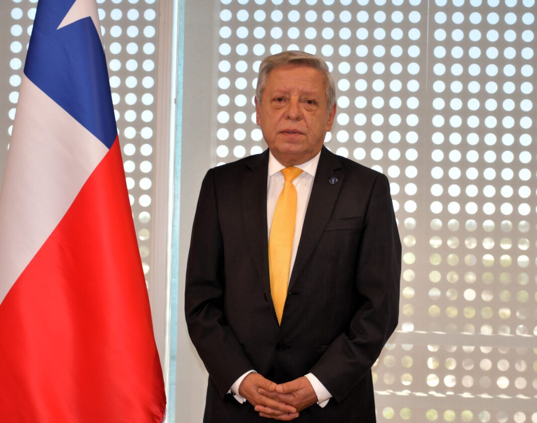 Guillermo-Arcos-1068x841