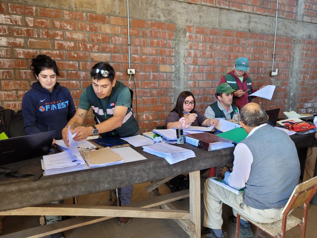 SAG-realiza-operativos-para-la-entrega-de-autorizacion-de-movimiento-de-uvas-1-1068x801