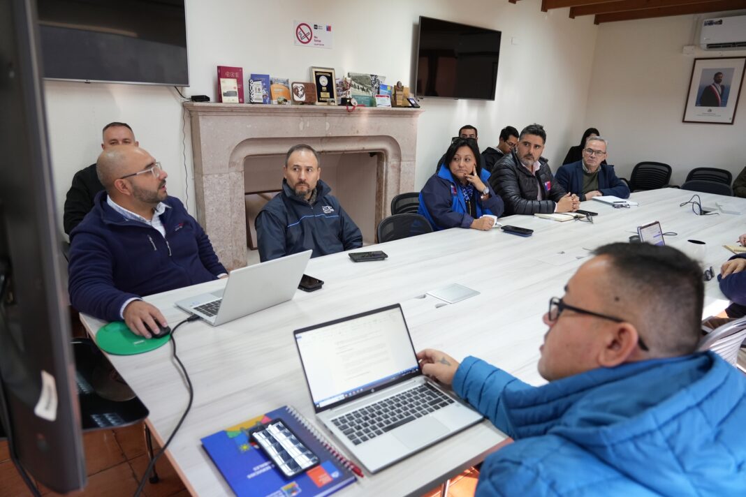 Autoridades-realizan-llamado-a-la-precaucion-por-fuertes-vientos-y-lluvia-1-1068x712