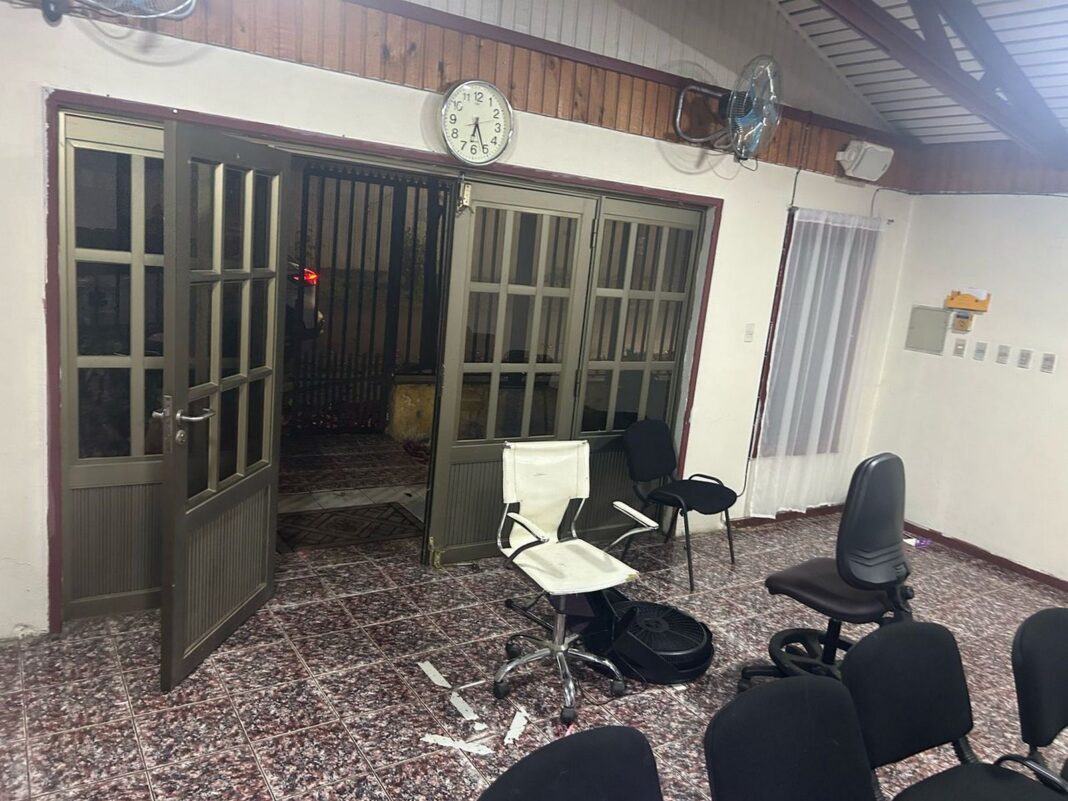 Central-de-Vigilancia-Preventiva-Comunal-frustra-robo-a-iglesia-en-San-Carlos-1068x801