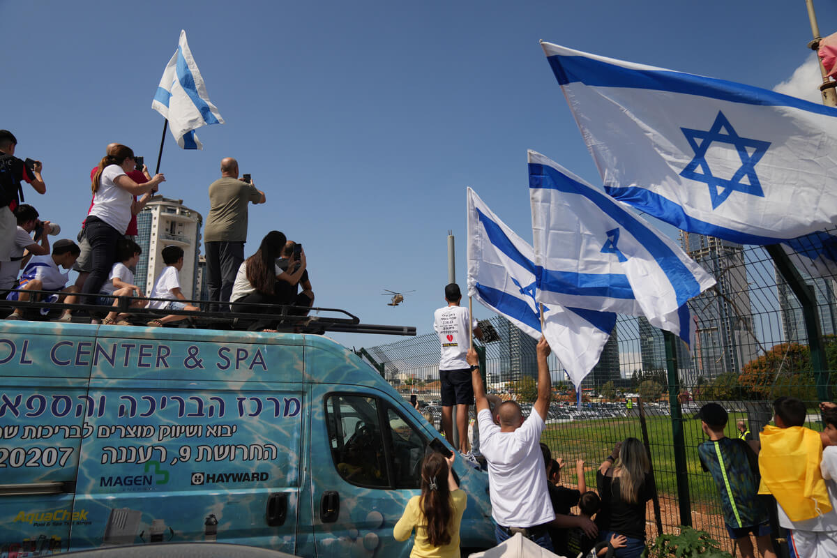hamas-libera-a-rehenes-2